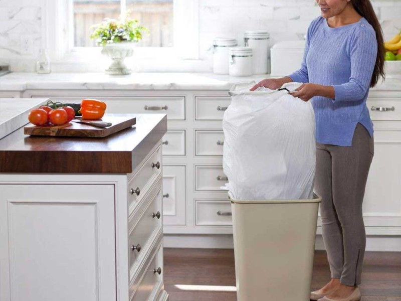 Top 10 Best Tall Kitchen Trash Bags of 2022 Review
